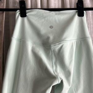 Lululemon High-Rise Leggings 7/8 - Size 4